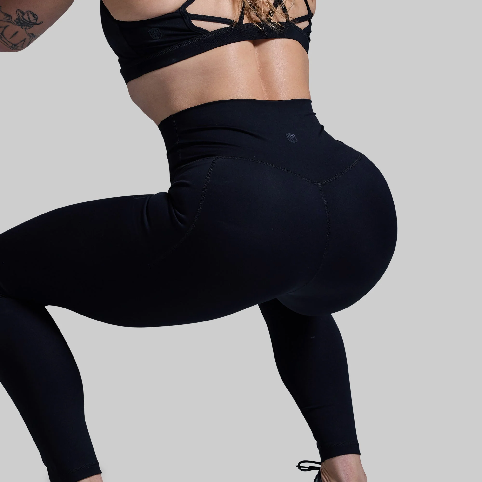 Your Go To 7/8 Legging w/ Pockets 2.0 (Black) - Image 6